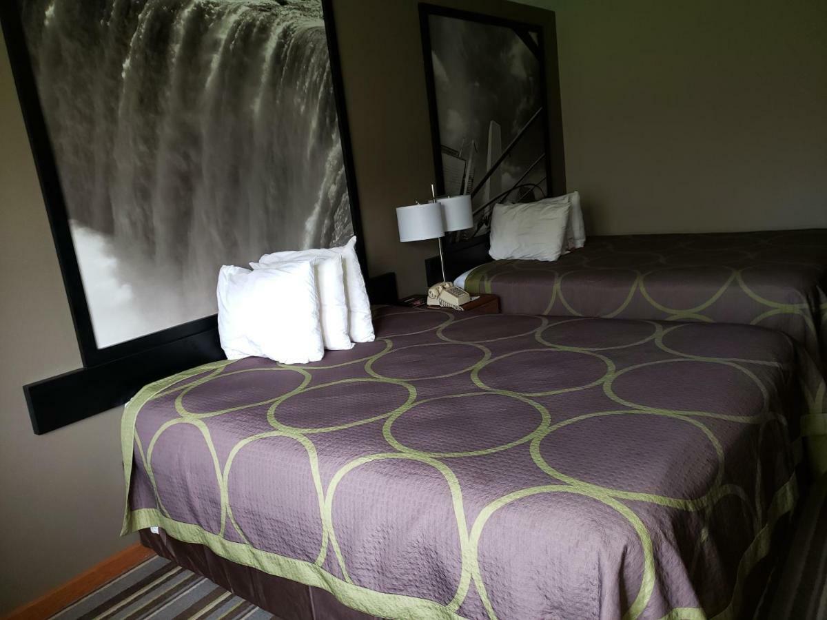 Hotel Super 8 By Wyndham 2*
