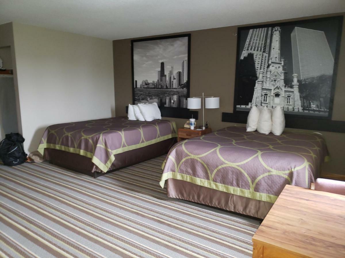 Hotel Super 8 By Wyndham 2*